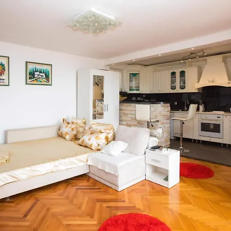 Healthy Apartman *